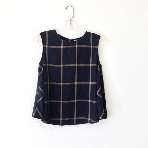 Old Navy Tops - ✨3 for $10✨OLD NAVY • plaid trapeze sleeveless top